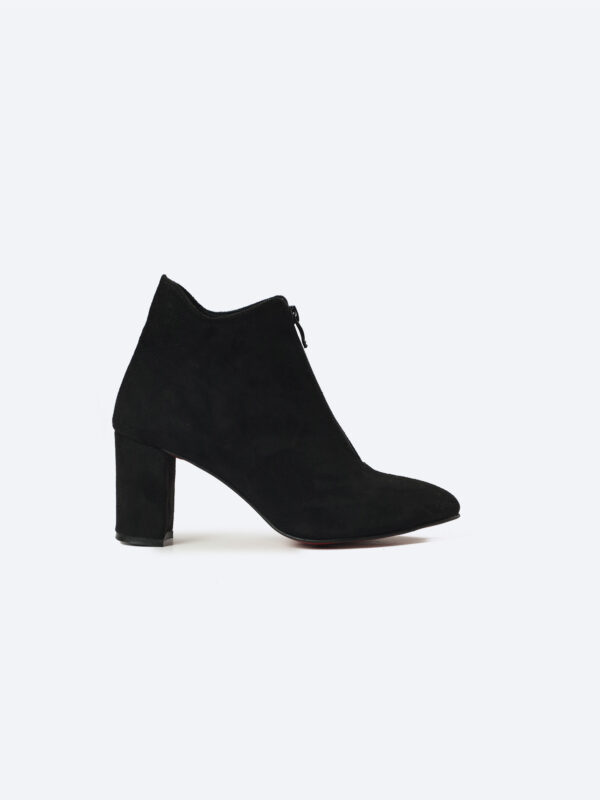 Heeld Suede Ankle Boots