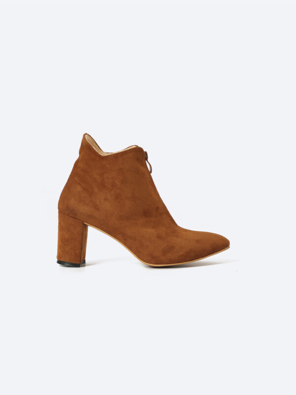 Heeld Suede Ankle Boots - Image 15