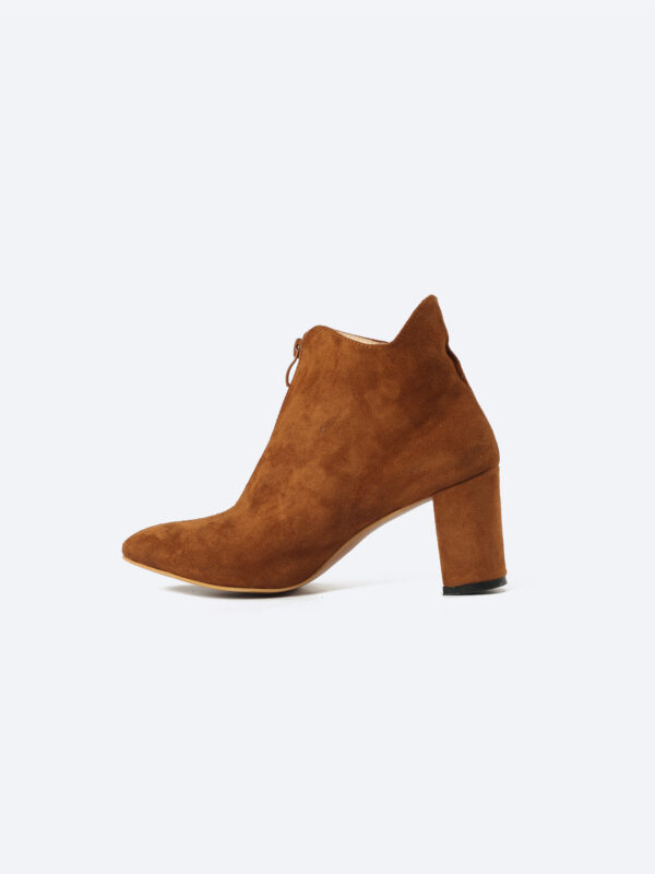 Heeld Suede Ankle Boots - Image 14