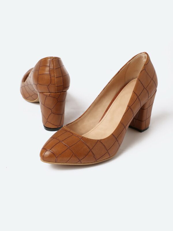 Leather heeled Shoes - Image 2